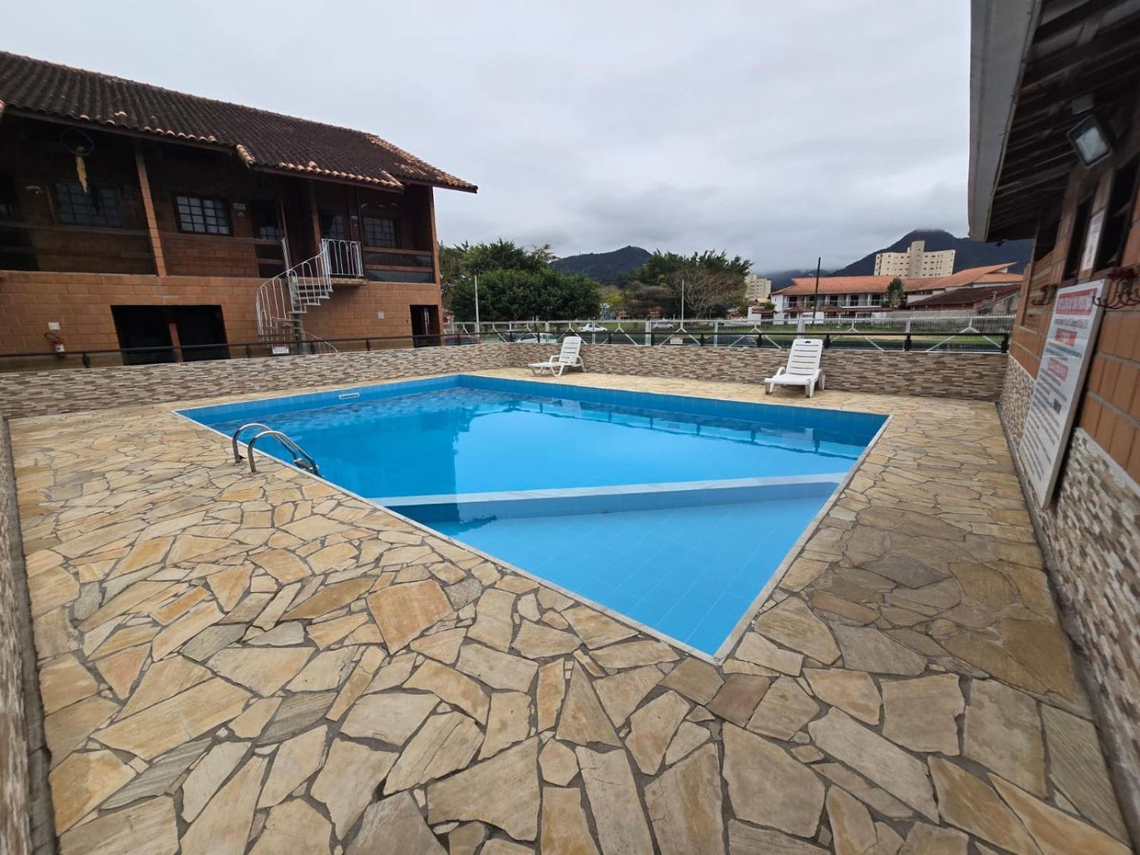 Sea Breeze Apartment